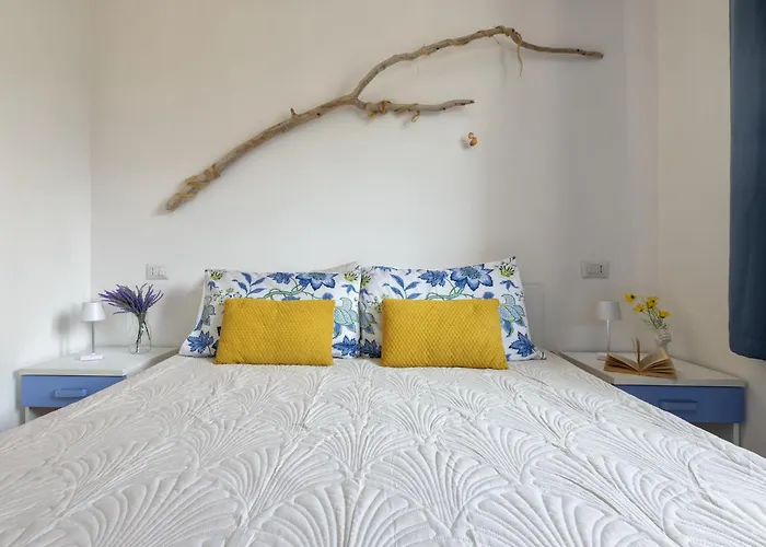 Attico Vista Isola By Interhome Apartman *